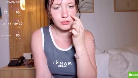 hanahwoods online show from December 18, 1:50 pm