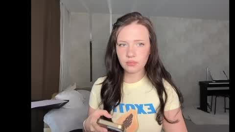 hanahwoods online show from May 24, 3:22 am