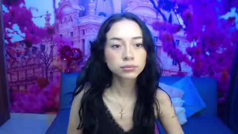 Hanaku  online show from December 4, 2:15 pm