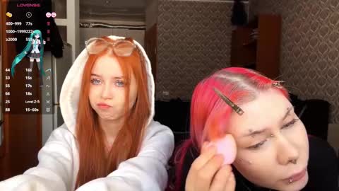 Tori and Asuna online show from February 18, 7:15 am