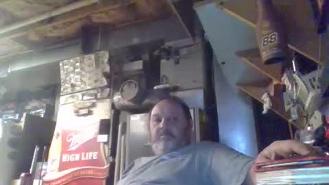 naked man online show from November 30, 5:22 am