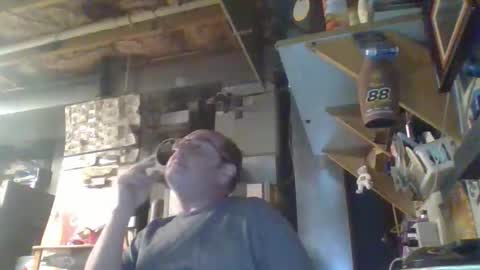 naked man online show from April 10, 3:01 am