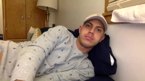 handsome01_ online show from January 13, 4:07 am