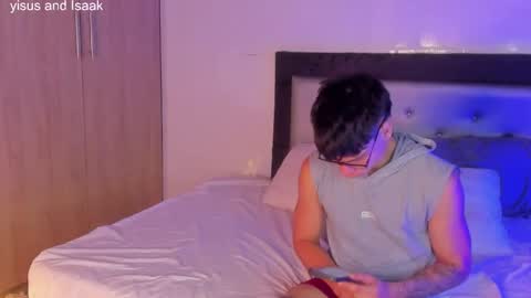 handsome_boys69 online show from April 24, 6:16 am