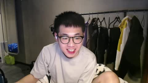 handsome_mannn online show from January 15, 7:01 pm