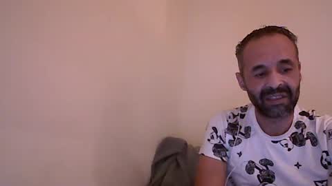 Snapshot of handsomepenis20cm chatting on October 23, 1:16 am handsomepenis20cm online show from October 23, 1:16 am