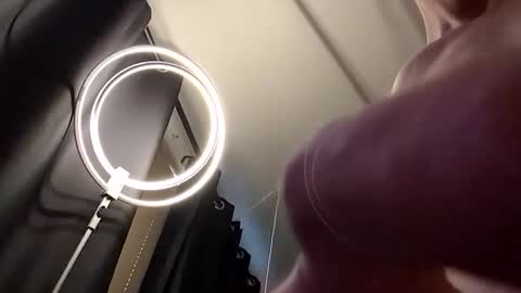 handsomerob42 online show from October 20, 4:18 pm