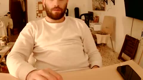 Snapshot of handyboy991 chatting on November 2, 6:32 pm handyboy991 online show from November 2, 6:32 pm