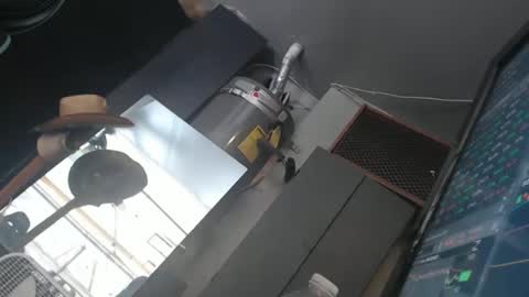 Snapshot of handystud33 chatting on April 30, 4:13 pm handystud33 online show from April 30, 4:13 pm