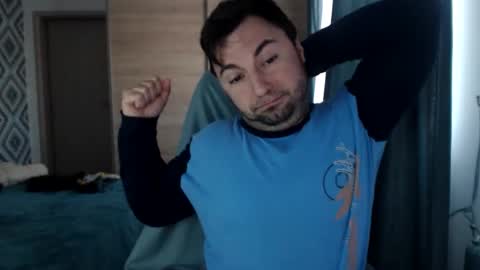 HankMalone online show from April 6, 4:46 am