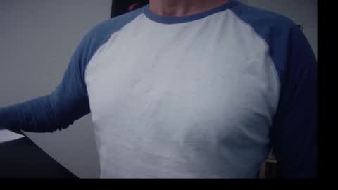 hanky online show from September 25, 10:30 am