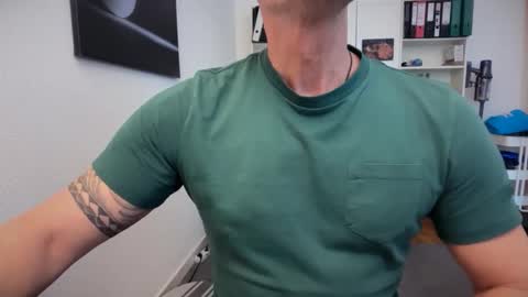 Snapshot of hankmoody6 chatting on February 16, 2:13 pm hanky online show from February 16, 2:13 pm