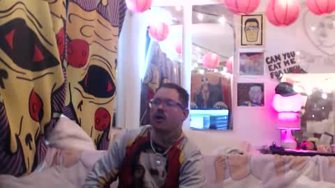 hank rams online show from April 7, 6:52 pm