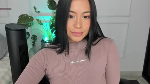Snapshot of hanna_1sweet chatting on July 15, 11:48 am hanna online show from July 15, 11:48 am