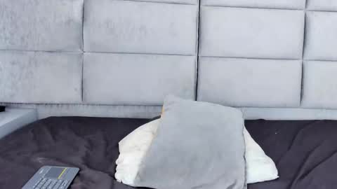 Hanna Castro online show from November 22, 1:21 pm