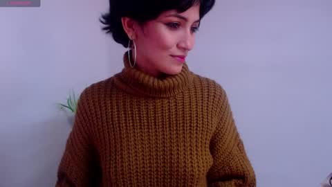 Sara online show from December 19, 4:24 pm