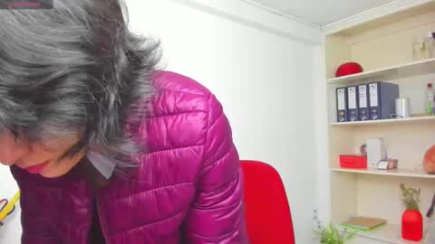 Sara online show from September 11, 1:33 pm