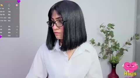 Snapshot of hanna_chloe chatting on July 14, 2:12 pm Sara online show from July 14, 2:12 pm