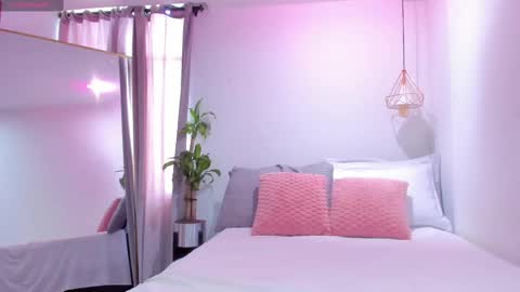 Hanna online show from March 4, 1:06 pm