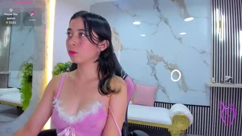 Hanna online show from November 16, 10:32 am