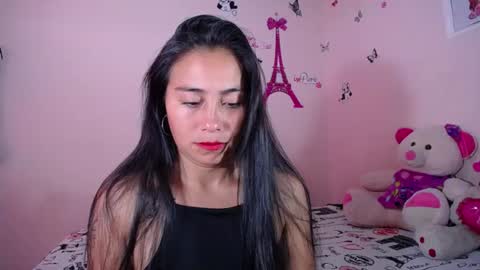Snapshot of hanna_girl21 chatting on July 13, 5:49 pm HANNA online show from July 13, 5:49 pm
