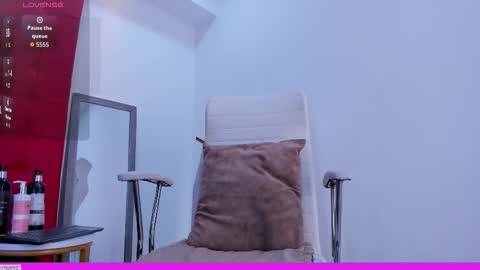  Hanna online show from December 15, 9:41 pm