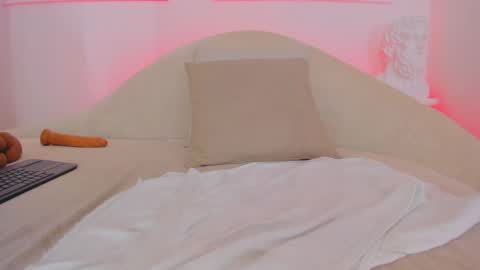 Snapshot of hanna_moonlight_ chatting on March 8, 2:45 am Hanna online show from March 8, 2:45 am