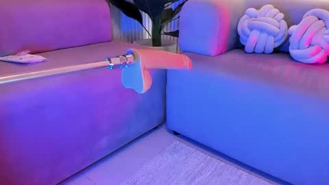 EVA online show from January 6, 5:33 am