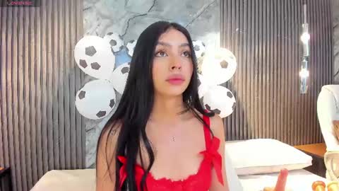 Hanna S online show from June 27, 11:37 am