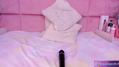  Hanna  online show from March 27, 8:26 am