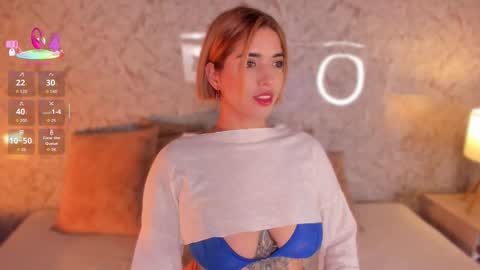 Hanna  online show from February 23, 8:28 pm