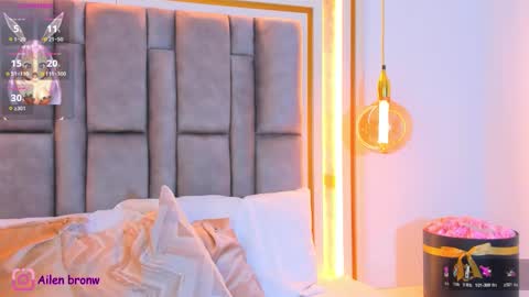 Eliana online show from November 5, 11:27 pm