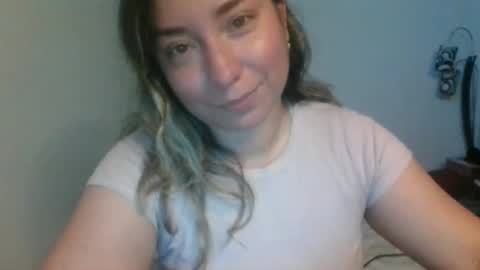 Snapshot of hannahevans2 chatting on November 13, 11:47 pm hannahevans2 online show from November 13, 11:47 pm