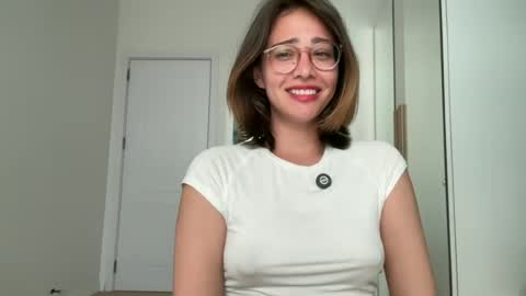 hannahinto online show from August 1, 4:23 am