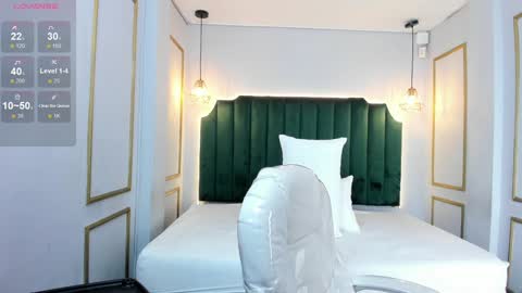 HannaPaola online show from February 1, 4:03 am