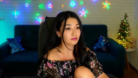 hannarosie online show from December 10, 7:32 pm