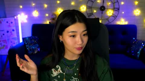 hannarosie online show from January 4, 6:30 pm