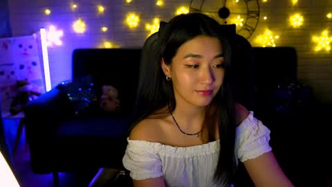 hannarosie online show from January 6, 7:56 pm