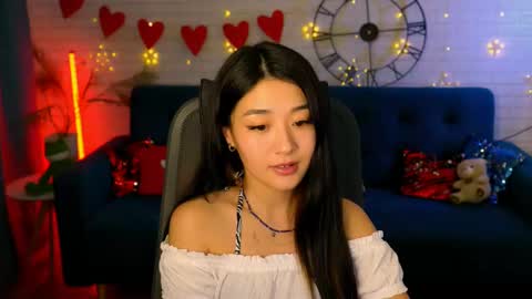 hannarosie online show from February 17, 6:59 pm