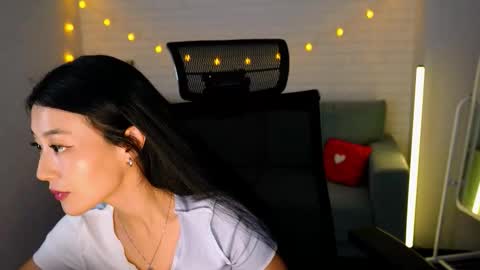 hannarosie online show from September 13, 5:46 pm