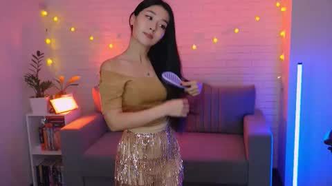 hannarosie online show from November 25, 6:52 pm