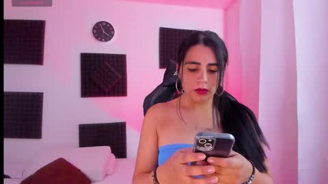 Hanna  online show from September 30, 8:58 pm