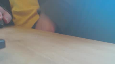 hannes_k online show from October 11, 9:19 am