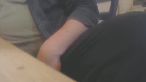 hannes_k online show from October 21, 10:10 pm