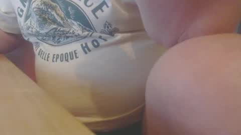 hannes_k online show from April 14, 10:38 pm