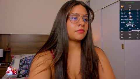 taylor live   online show from December 29, 2:17 am