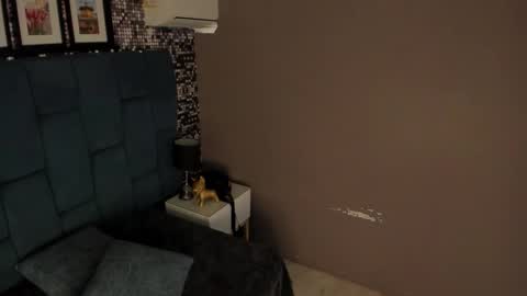 Hanny  online show from December 14, 11:37 am