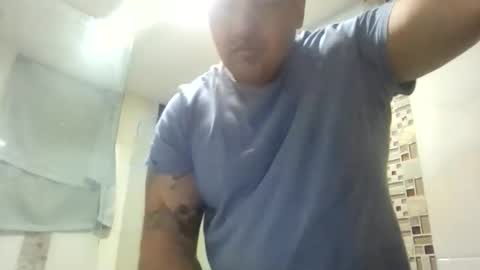 Snapshot of hansel_3 chatting on May 30, 4:59 pm Andrs Cortes online show from May 30, 4:59 pm