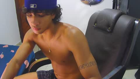 hansel_take online show from July 23, 9:46 pm