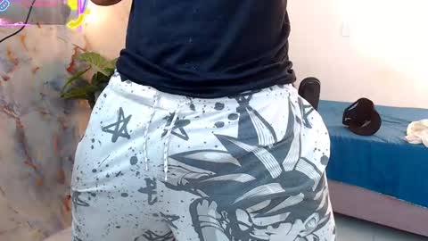 hanz_col online show from September 15, 8:53 pm